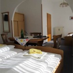 Hotel-Pension Haus Christel & G�steh�user G *** in Bad H�nningen