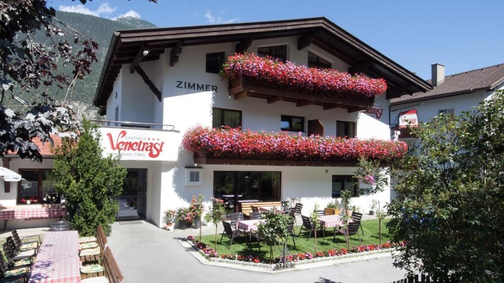 Urlaub mit der Familie Gasthaus Venetrast Angebot in Imsterberg