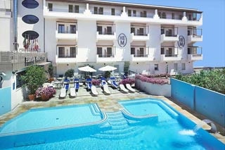 Urlaub mit der Familie Hotel Europa Monetti Angebot in Cattolica