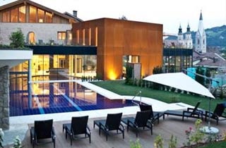 Urlaub mit der Familie Grüner Baum Hotels Angebot in Brixen