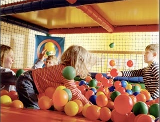 Urlaub mit der Familie Sporthotel Kirchmeier Angebot in Winterberg / Altastenberg