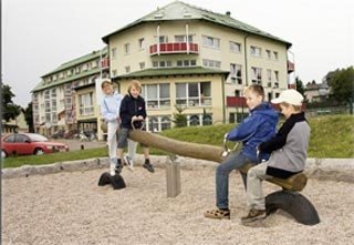 Urlaub mit der Familie Rennsteighotel Kammweg Angebot in Neustadt/ Rennsteig
