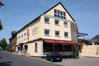 Hotel/Restaurant zur Linde in Reil an der Mosel