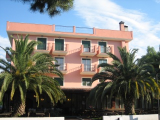 Hotel Residence in Villa Rosa di Martinsicuro