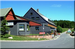 Rasthaus & Waldhotel Schm�cke in Gehlberg am Schneekopf