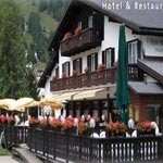 Flughafenhotel Hotel Bünda Davos nur 80km zum Flughafen Flughafen Zürich Flughafenhotel Hotel Bünda Davos nur 80km zum Flughafen Flughafen Zürich