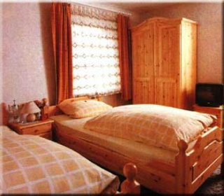 Airporthotel Landhotel Haus Meier in Extertal-La�bruch