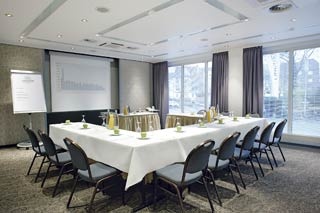 Flughafen Hotel Lindner Hotel Airport D�sseldorf in D�sseldorf
