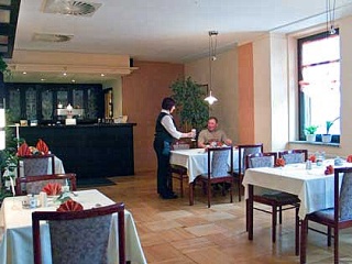 Flughafen Hotel Hotel Zum Gr�ndle in Oberhof