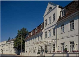 Hotel Hotel Friedrich-Franz-Palais am Flughafen Flughafen Rostock-Laage