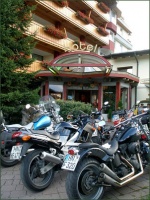 Motorradhotel Verw�hnhotel V�tters Sportkristall in Kaprun