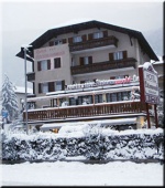 Wintersporthotel Hotel Steinmannwald in in der Wintersportregion Obereggen in Leifers Steinmannwald - alle Details