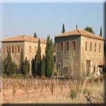das Motorrad Hotel Maison Las Clauzes in Moux