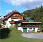 das Motorrad Hotel Kraners Alpenhof in Weissensee