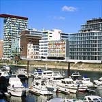 das Motorrad Hotel Courtyard by Marriott D�sseldorf Hafen in D�sseldorf