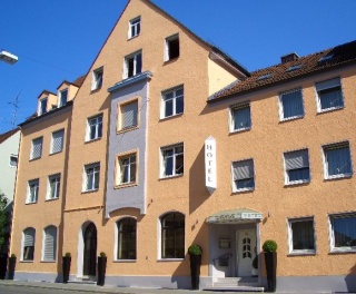 Hotel Pension Augsburg Goldener Falke / Augsburg
