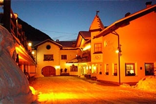 Wintersporthotel Hotel Digon in St. Ulrich - Gr�dental in Dolomiti Superski Skihotel in 