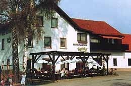 Hotel Baumhof-Tenne am Flughafen Frankfurt am Main