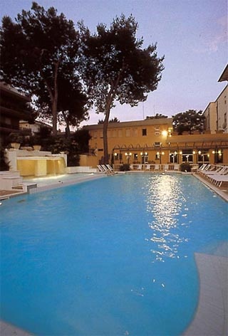 Hotel Milano Helvetia in Riccione (RN)