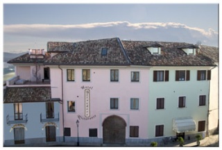 Fahrrad Hotel Belvedere in Alice Bel Colle in Acqui Terme