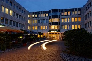 Unser Messehotel Partnerhaus Holiday Inn Frankfurt Airport â Neu-Isenburg in Neu-Isenburg aktualisiert gerade seine Fotos. Bitte besuchen Sie uns in den kommenden Tagen erneut.