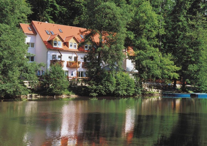 Motorrad Hotel Haus am See in Schleusingen in ThÃ¼ringer Wald