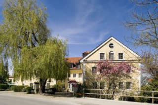 Unser Messehotel Partnerhaus Mercure Hotel Airport MÃ¼nchen in Aufkirchen aktualisiert gerade seine Fotos. Bitte besuchen Sie uns in den kommenden Tagen erneut.