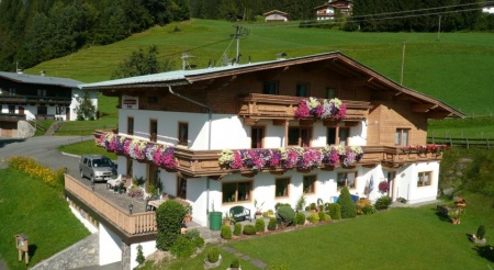 Unser Partnerhaus Pension SonnleitÂ´n in Kirchdorf in Tirol aktualisiert gerade seine Haus-Fotos. Bitte besuchen Sie uns in den kommenden Tagen erneut.