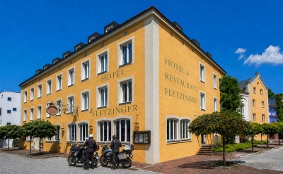  motorradfahrerfreundliches Hotel Fletzinger in Wasserburg am Inn  