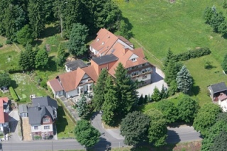  Familien Urlaub - familienfreundliche Angebote im Natur & Aktiv Hotel Zum Schneekopf in Gehlberg in der Region ThÃ¼ringer Wald 