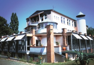 Fahrradfahrer Best Western Hotel Riedstern in Riedstadt-Goddelau