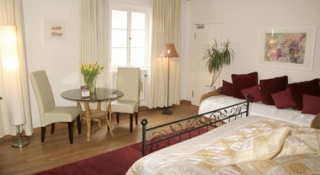  Rhein River Guesthouse in Hitdorf 