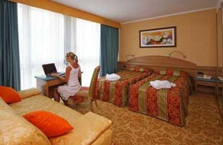  Ambassador Suite Hotel in Riva del Garda 