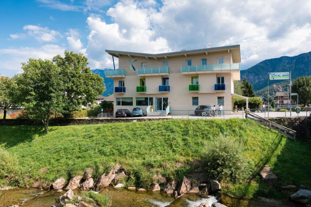 Motorrad Energy Hotel in Calceranica al Lago