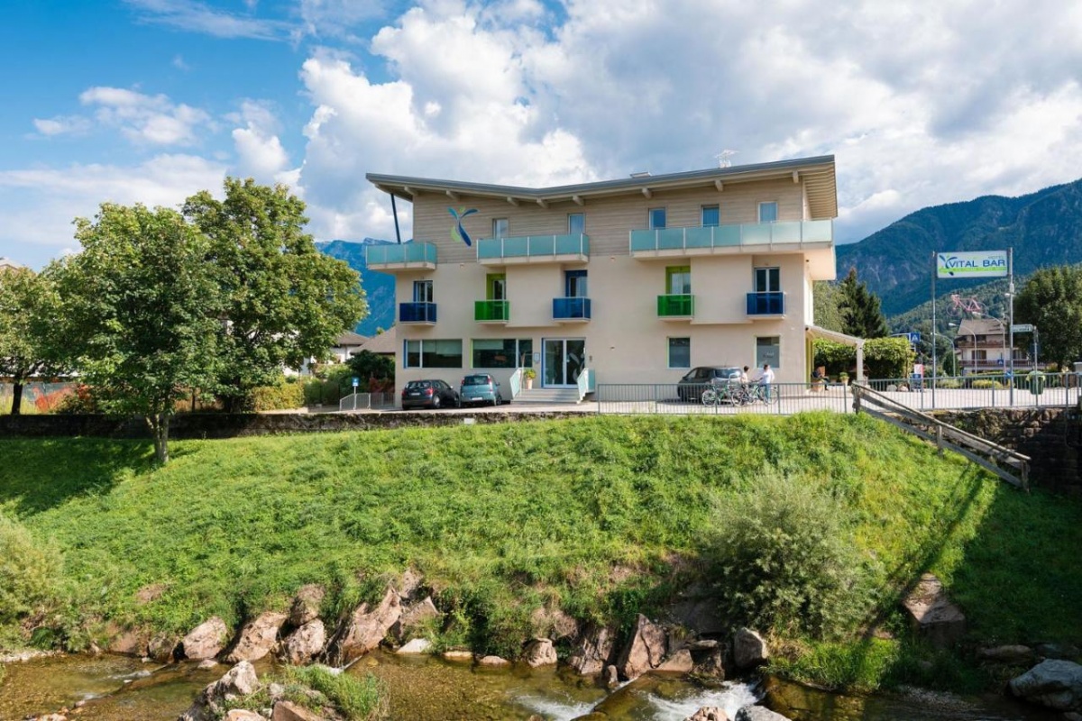  Fahrradtour übernachten im Energy Hotel in Calceranica al Lago 