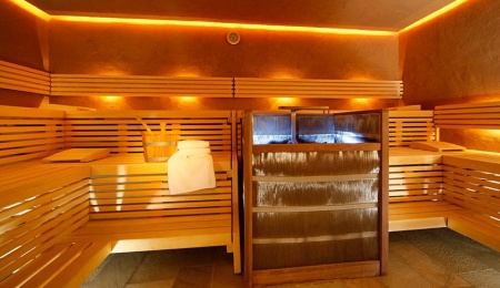  HOTEL ROYAL in Obereggen 