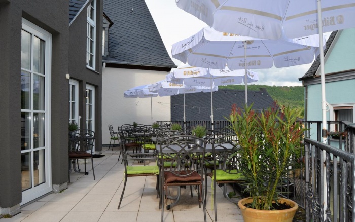  Our motorcyclist-friendly WINKELWERKSTATT hotel + café  