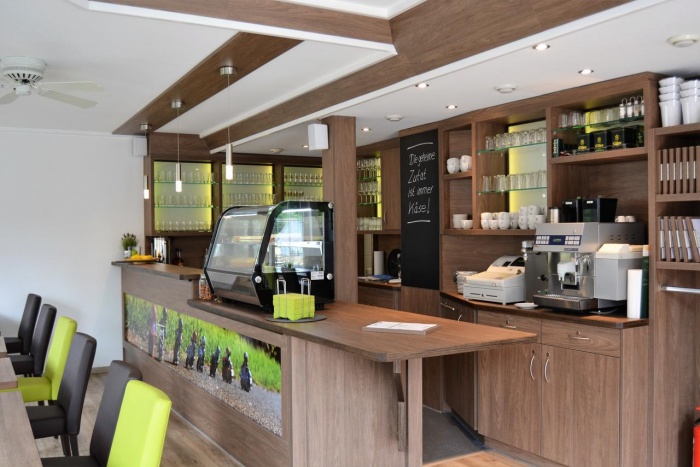  WINKELWERKSTATT hotel + café in Kröv  