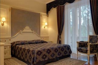  Our motorcyclist-friendly Hotel Windsor  