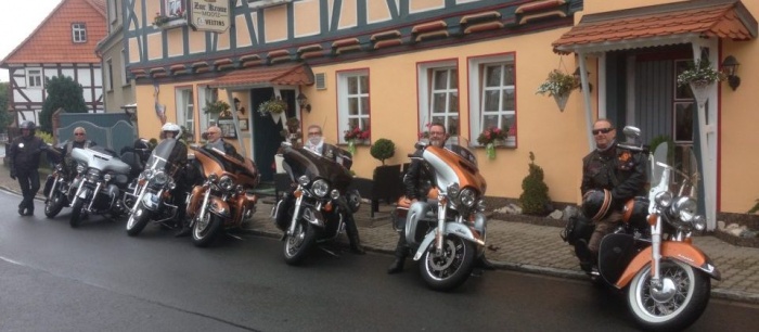  Gäste Fotoeinsendungen 