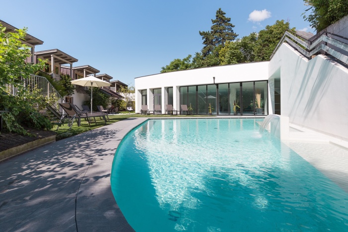  Our motorcyclist-friendly Hotel BOTANGO  