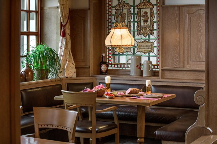 Hotel Zum Kronprinzen in Fuhrbach   Hotel Zum Kronprinzen in Fuhrbach