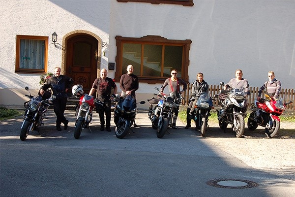  Gäste Fotoeinsendungen 