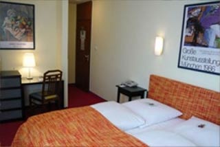  Our motorcyclist-friendly Hotel Nymphenburg  