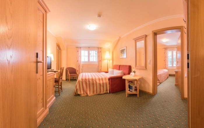  Our motorcyclist-friendly Naturparkhotel Grüner Baum  