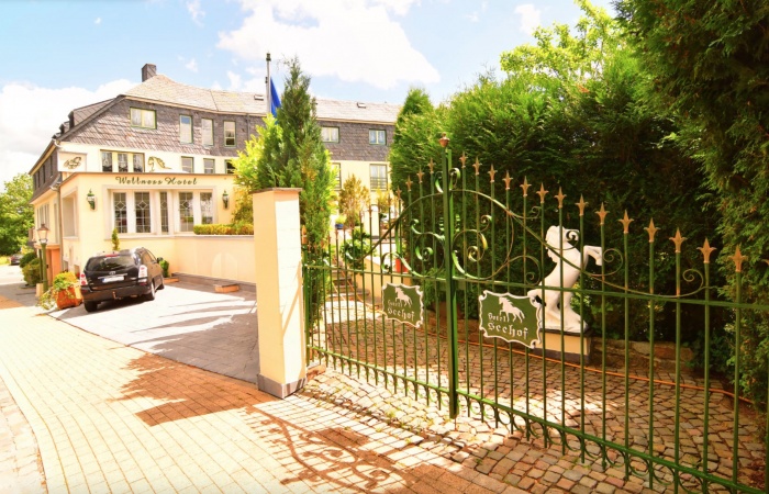 Motorrad WELLNESS HOTEL SEEHOF in Bütgenbach