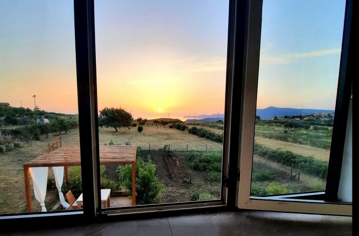  Anima Sarda Bed and Wine in Tresnuraghes 