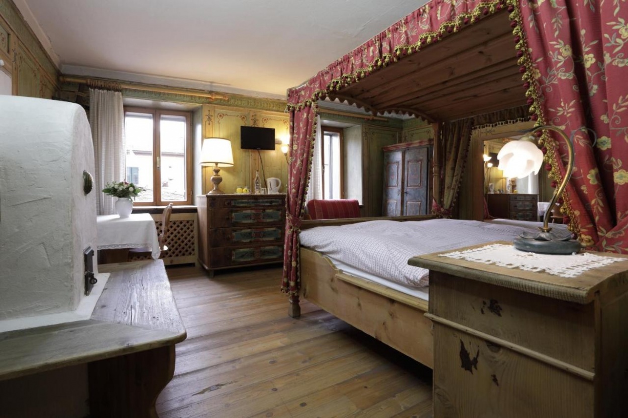 Biker Hotel Historic Hotel Ristorante La Stua in Cavalese (TN)
