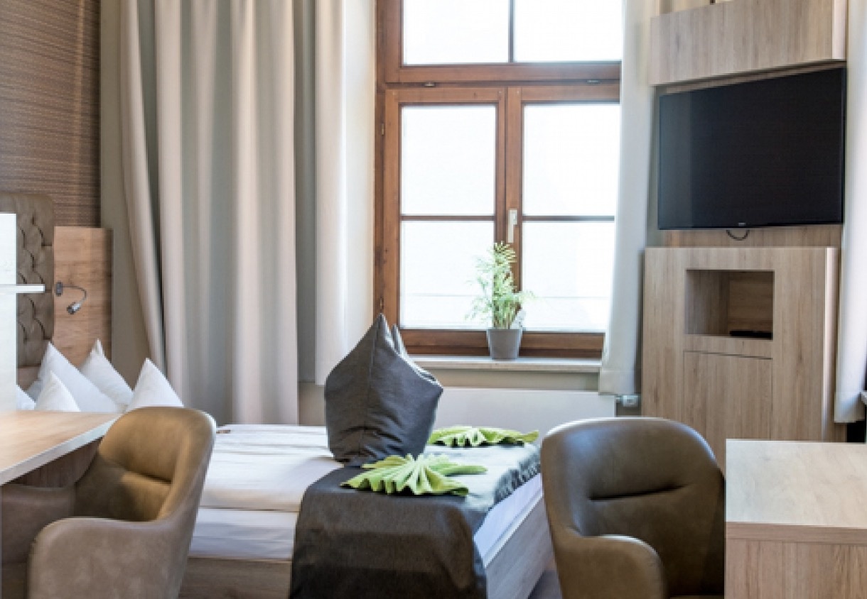  Hotel AngerbrÃ¤u in Murnau am Staffelsee 