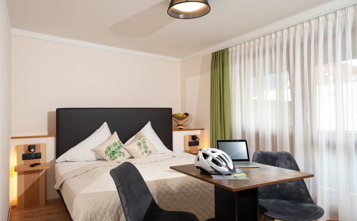  fahrradfahrerfreundliches Gasthof Rieder Stub’n in Ried im Oberinntal 